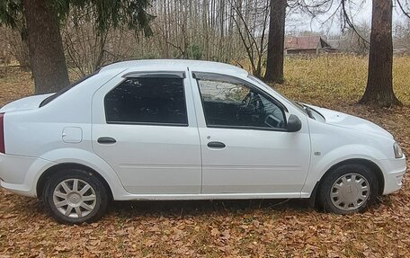 Renault Logan I, 2014 год, 465 000 рублей, 2 фотография