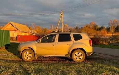 Renault Duster I рестайлинг, 2014 год, 1 000 000 рублей, 4 фотография