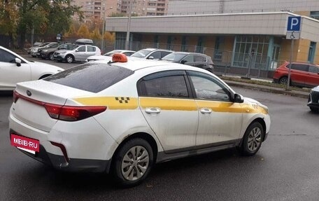 KIA Rio IV, 2017 год, 670 000 рублей, 3 фотография