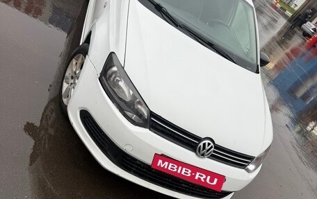 Volkswagen Polo VI (EU Market), 2014 год, 785 000 рублей, 1 фотография