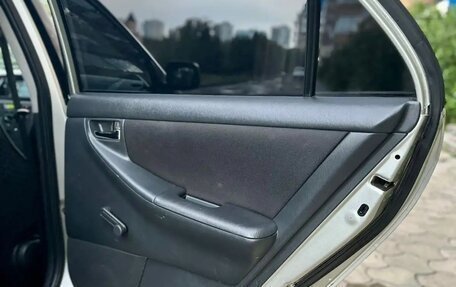 Toyota Corolla, 2005 год, 600 000 рублей, 22 фотография