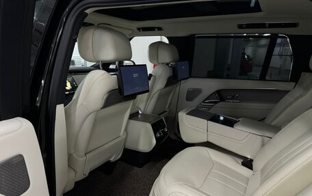 Land Rover Range Rover IV рестайлинг, 2024 год, 24 900 000 рублей, 31 фотография