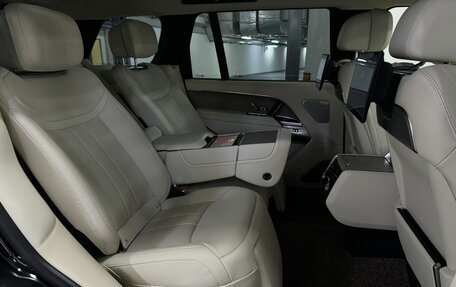 Land Rover Range Rover IV рестайлинг, 2024 год, 24 900 000 рублей, 26 фотография