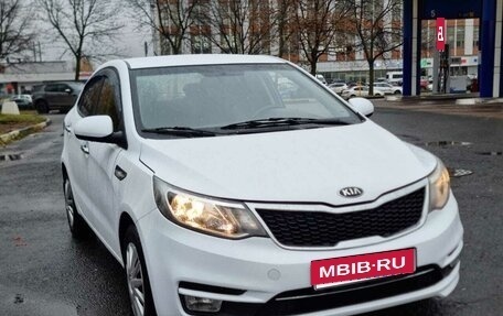 KIA Rio III рестайлинг, 2015 год, 535 000 рублей, 2 фотография