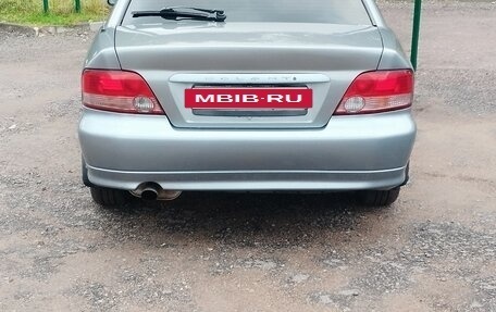 Mitsubishi Galant VIII, 2002 год, 700 000 рублей, 13 фотография