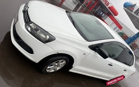 Volkswagen Polo VI (EU Market), 2014 год, 785 000 рублей, 2 фотография