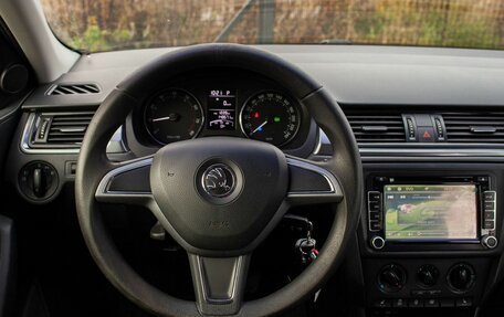 Skoda Rapid I, 2015 год, 1 155 000 рублей, 22 фотография