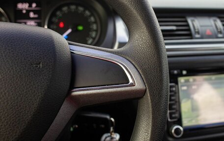 Skoda Rapid I, 2015 год, 1 155 000 рублей, 26 фотография