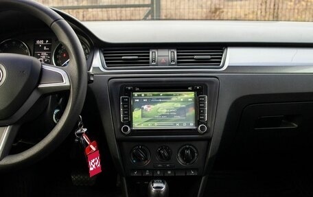 Skoda Rapid I, 2015 год, 1 155 000 рублей, 27 фотография