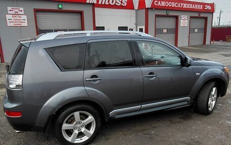 Mitsubishi Outlander III рестайлинг 3, 2008 год, 1 230 000 рублей, 6 фотография