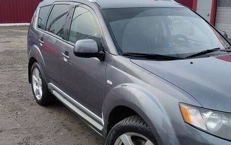 Mitsubishi Outlander III рестайлинг 3, 2008 год, 1 230 000 рублей, 2 фотография