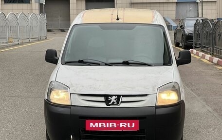 Peugeot Partner II рестайлинг 2, 2011 год, 290 000 рублей, 5 фотография