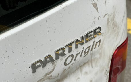 Peugeot Partner II рестайлинг 2, 2011 год, 290 000 рублей, 16 фотография