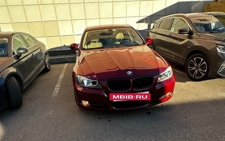 BMW 3 серия, 2011 год, 1 199 999 рублей, 14 фотография