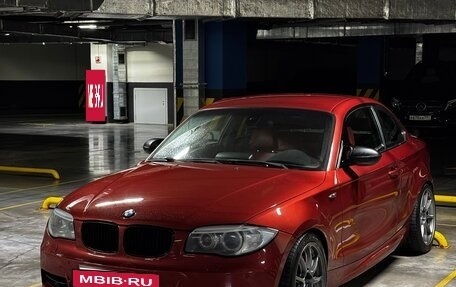 BMW 1 серия, 2008 год, 2 000 000 рублей, 18 фотография