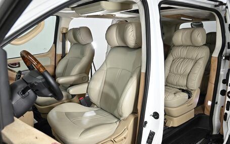 Hyundai Grand Starex Grand Starex I рестайлинг 2, 2008 год, 869 000 рублей, 12 фотография