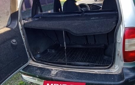 Chevrolet Niva I рестайлинг, 2003 год, 250 000 рублей, 4 фотография