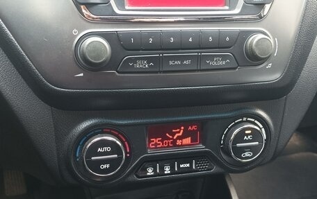 KIA Rio III рестайлинг, 2012 год, 870 000 рублей, 5 фотография