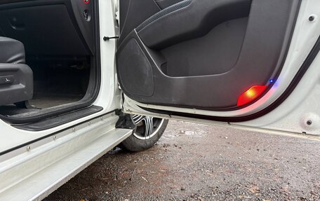 Hyundai Santa Fe III рестайлинг, 2011 год, 1 300 000 рублей, 17 фотография