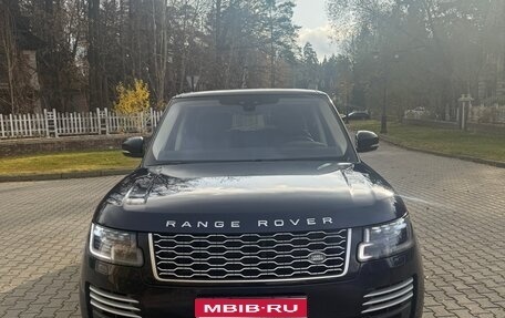 Land Rover Range Rover IV рестайлинг, 2018 год, 7 600 000 рублей, 1 фотография