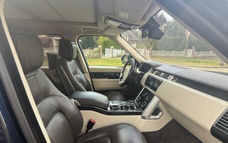 Land Rover Range Rover IV рестайлинг, 2018 год, 7 600 000 рублей, 6 фотография