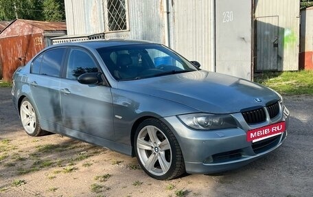 BMW 3 серия, 2005 год, 690 000 рублей, 3 фотография