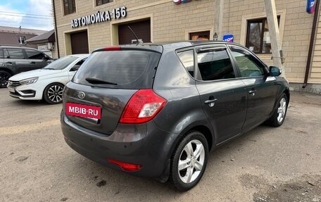 KIA cee'd I рестайлинг, 2010 год, 695 000 рублей, 7 фотография