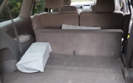 Nissan Liberty, 2000 год, 375 000 рублей, 8 фотография