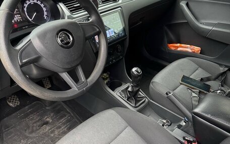 Skoda Rapid I, 2017 год, 950 000 рублей, 7 фотография