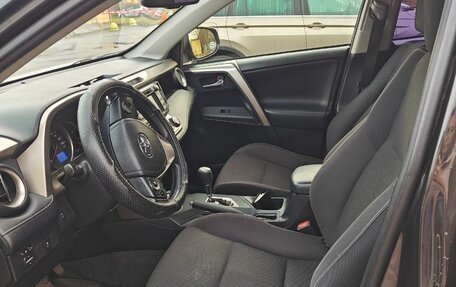 Toyota RAV4, 2014 год, 1 600 000 рублей, 3 фотография