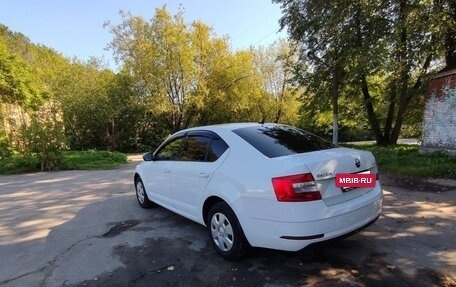 Skoda Octavia, 2018 год, 1 250 000 рублей, 6 фотография