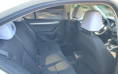 Skoda Octavia, 2018 год, 1 250 000 рублей, 18 фотография