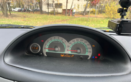 Toyota Sienta I, 2003 год, 630 000 рублей, 4 фотография