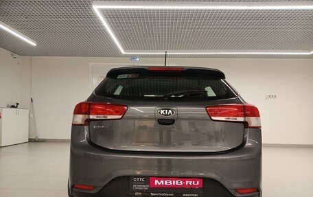 KIA Rio III рестайлинг, 2017 год, 1 106 000 рублей, 7 фотография