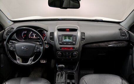 KIA Sorento II рестайлинг, 2014 год, 1 540 000 рублей, 13 фотография