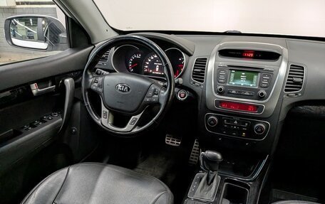 KIA Sorento II рестайлинг, 2014 год, 1 540 000 рублей, 15 фотография