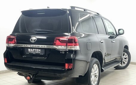 Toyota Land Cruiser 200, 2018 год, 6 149 000 рублей, 4 фотография