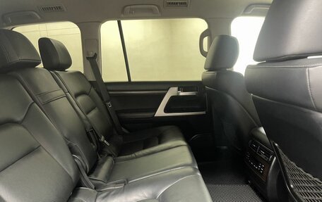 Toyota Land Cruiser 200, 2018 год, 6 149 000 рублей, 11 фотография