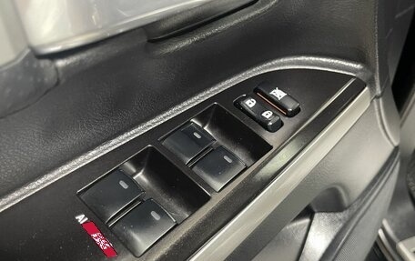 Toyota Land Cruiser 200, 2018 год, 6 149 000 рублей, 16 фотография