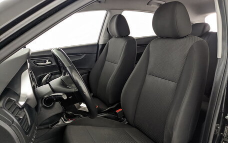 KIA Rio IV, 2021 год, 1 000 000 рублей, 21 фотография