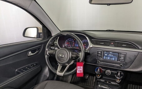 KIA Rio IV, 2021 год, 1 000 000 рублей, 26 фотография