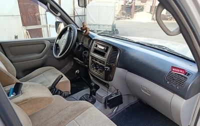 Toyota Land Cruiser 100 рестайлинг 2, 2005 год, 2 500 000 рублей, 1 фотография