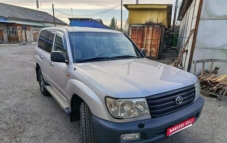 Toyota Land Cruiser 100 рестайлинг 2, 2005 год, 2 500 000 рублей, 9 фотография