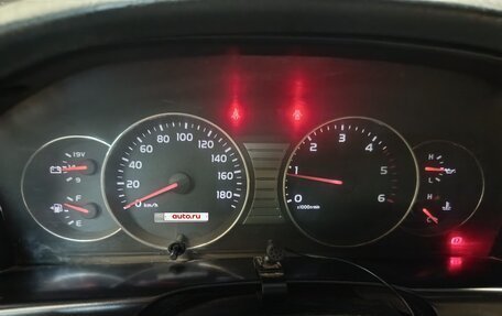 Toyota Land Cruiser 100 рестайлинг 2, 2005 год, 2 500 000 рублей, 14 фотография