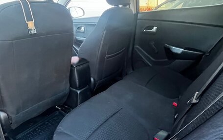 KIA Rio III рестайлинг, 2014 год, 780 000 рублей, 6 фотография