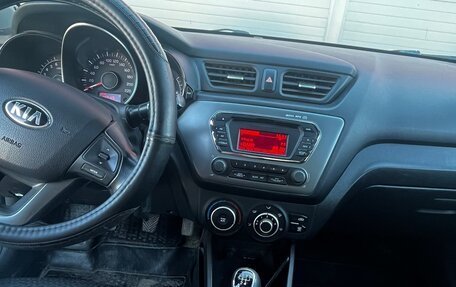 KIA Rio III рестайлинг, 2014 год, 780 000 рублей, 5 фотография