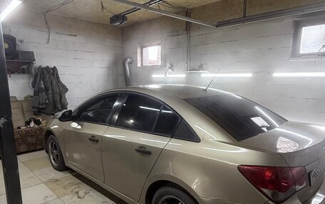 Chevrolet Cruze II, 2009 год, 500 000 рублей, 5 фотография