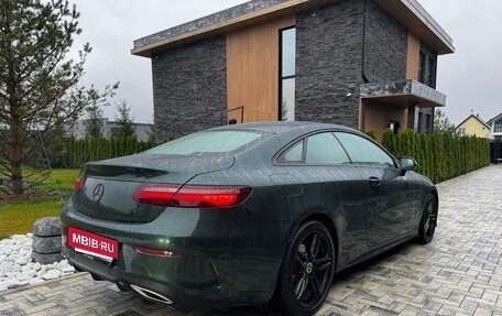 Mercedes-Benz E-Класс, 2017 год, 4 500 000 рублей, 2 фотография