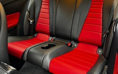 Mercedes-Benz E-Класс, 2017 год, 4 500 000 рублей, 11 фотография