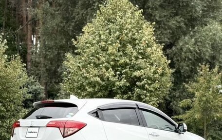 Honda Vezel, 2016 год, 1 450 000 рублей, 9 фотография